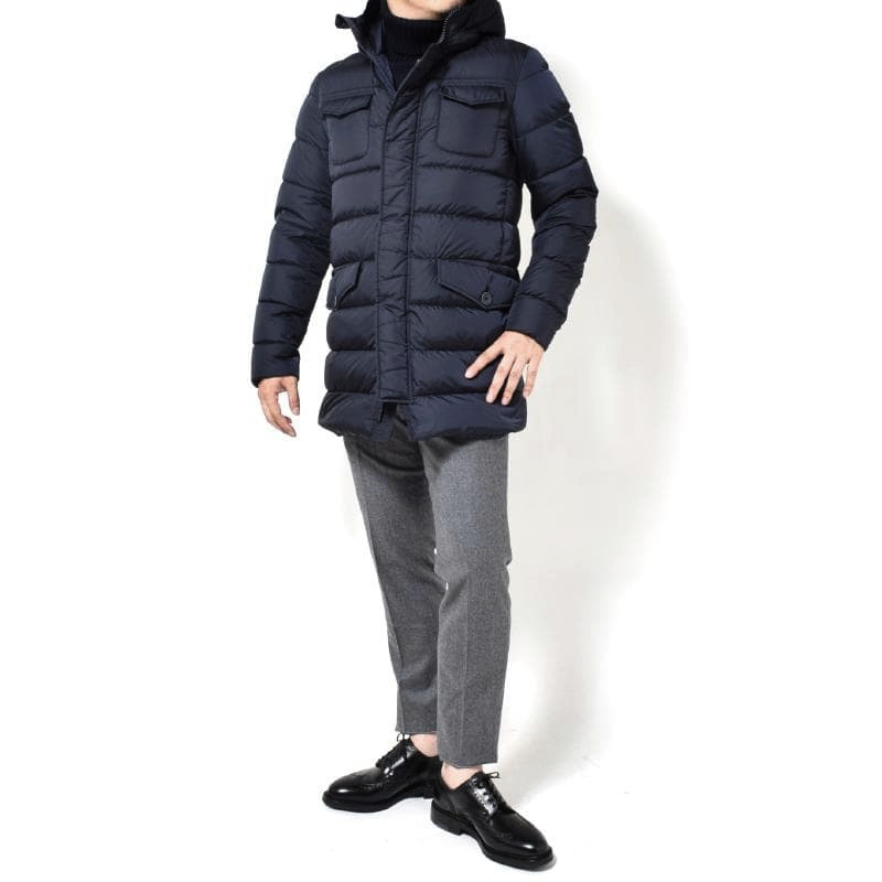 HERNO ヘルノ ダウンコート着用写真