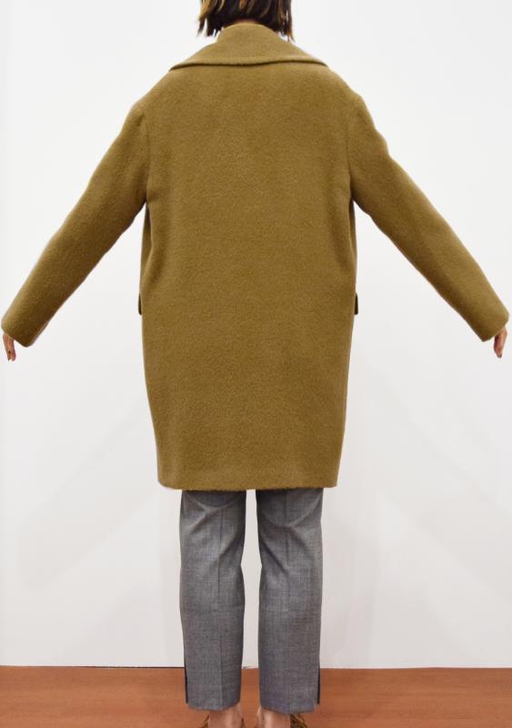 TAGLIATORE タリアトーレ レディース コート着用写真