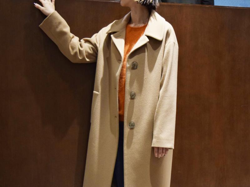 TAGLIATORE タリアトーレ レディース コート着用写真