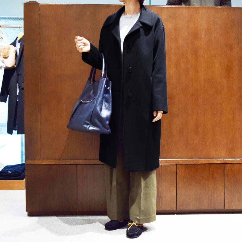 TAGLIATORE タリアトーレ レディース コート着用写真