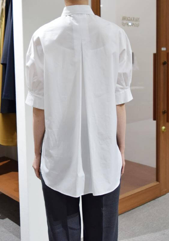 BARBA バルバ ブラウス着用写真