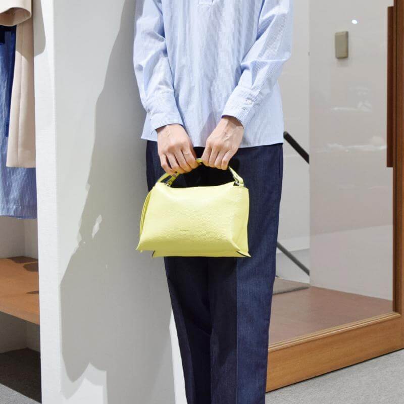 RIPANI リパーニ バッグ着用写真