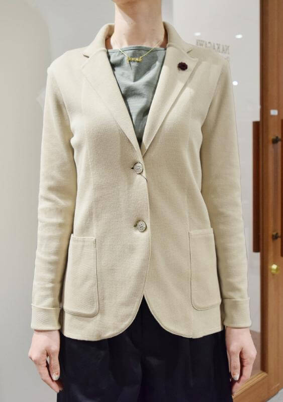 LARDINI ラルディーニ レディース ジャケット着用写真