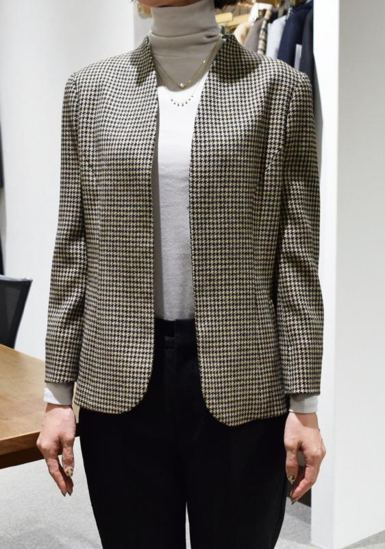LARDINI ラルディーニ レディース ジャケット着用写真