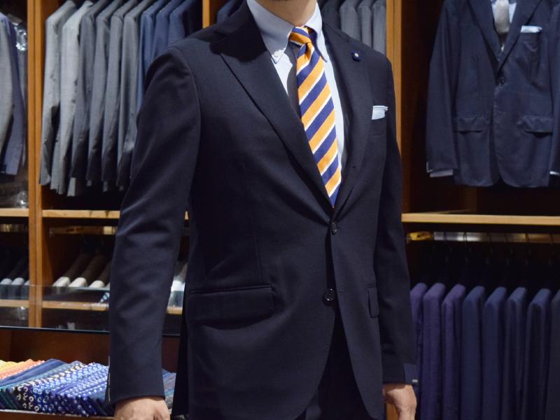 LARDINI ラルディーニ スーツ着用写真