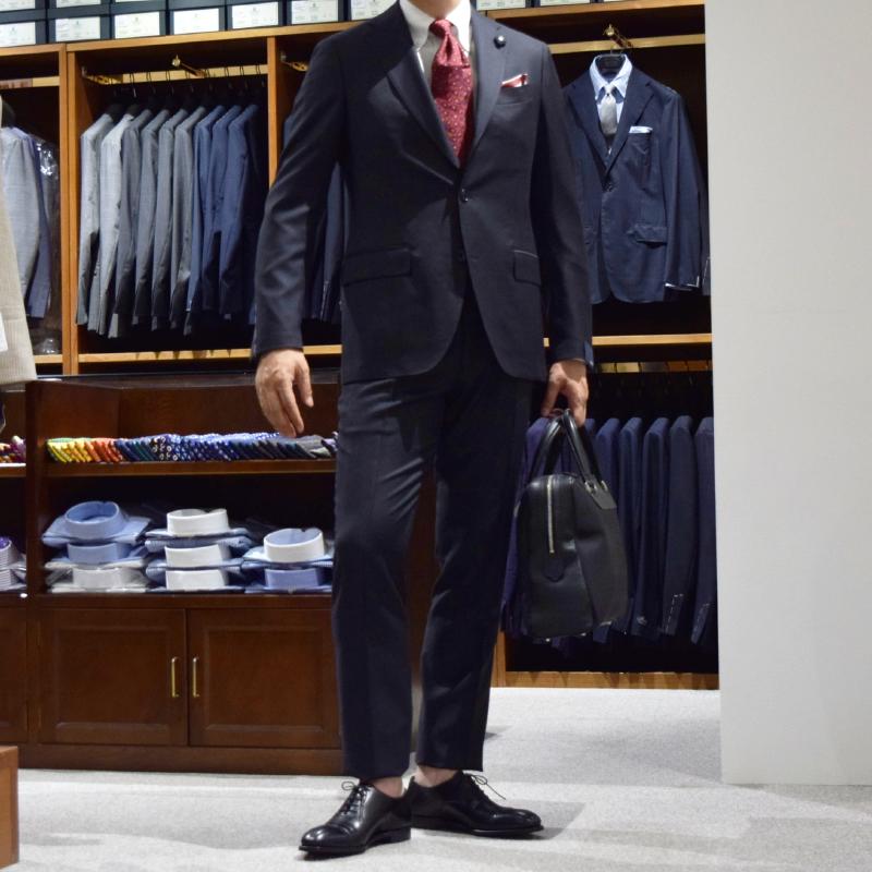 LARDINI ラルディーニ スーツ着用写真