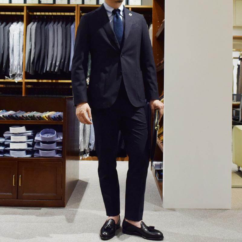 LARDINI ラルディーニ スーツ着用写真