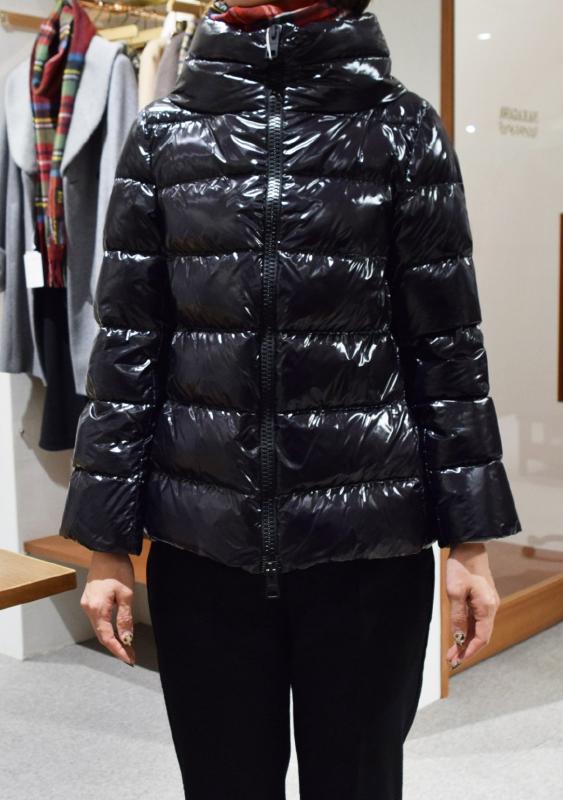 HERNO レディース コート着用写真