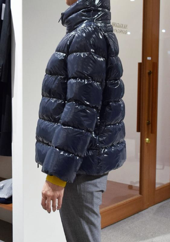 HERNO レディース ダウン着用写真