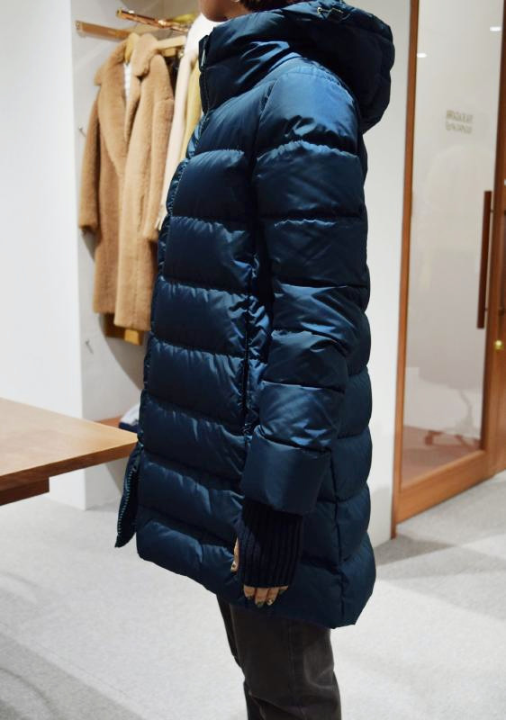 HERNO レディース コート着用写真