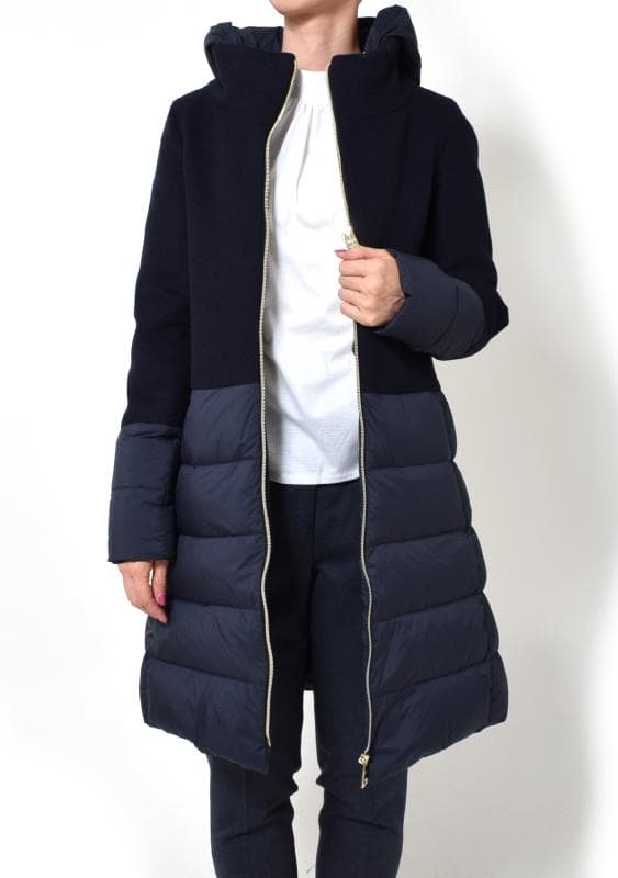HERNO レディース コート着用写真