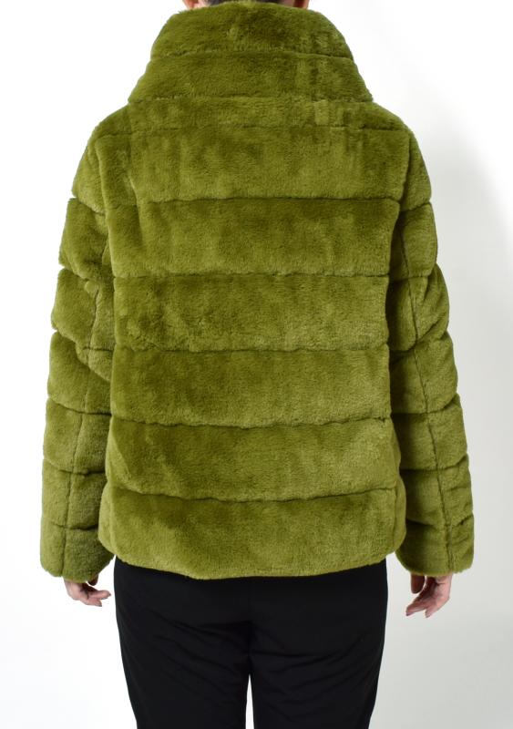 HERNO<へルノ> レディース コート着用写真