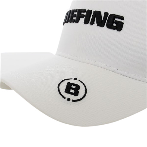 BRIEFING GOLF