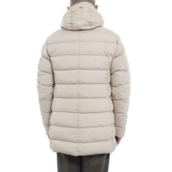 HERNO 新品　ダウンジャケット PI0191U 46　 ヘルノ　フード HERNO 【size44】HERNO【ヘルノ】フードダウンブルゾン PI0191U